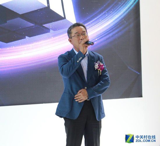 見證非凡采暖科技 萬和新品亮相中國供熱展