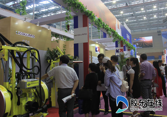 世界頂級葡萄酒展會在煙臺蓬萊開幕(圖2) 世界頂級葡萄酒展會在煙臺蓬萊開幕(圖2)