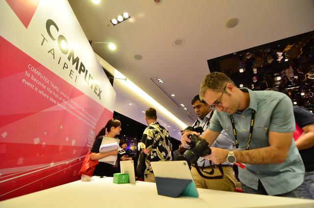 看完了華碩 今天的臺(tái)北電腦展主角就是這些了(圖1) 看完了華碩 今天的臺(tái)北電腦展主角就是這些了