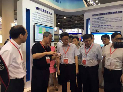 廈門物聯(lián)網(wǎng)博覽亮相一路無人值守智慧停車(圖2) 廈門物聯(lián)網(wǎng)博覽亮相一路無人值守智慧停車(圖2)