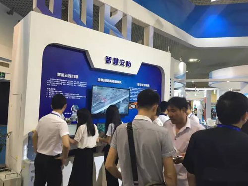 廈門物聯(lián)網(wǎng)博覽亮相一路無人值守智慧停車(圖8) 廈門物聯(lián)網(wǎng)博覽亮相一路無人值守智慧停車(圖8)