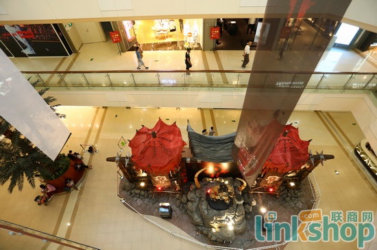 魔獸主題展空降西溪印象城 看IP商業(yè)怎么玩?(圖1) 魔獸主題展空降西溪印象城 看IP商業(yè)怎么玩?(圖1)