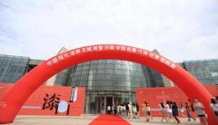 南昌舉辦歷屆全國美展江西優秀漆畫展