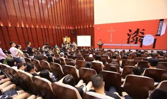 南昌舉辦歷屆全國美展江西優秀漆畫展(圖2) 南昌舉辦歷屆全國美展江西優秀漆畫展(圖2)