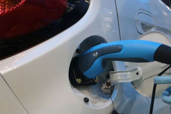 多家上市公司亮相 深圳充電設備展(圖3) 多家上市公司亮相 深圳充電設備展(圖3)