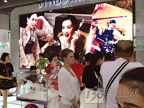 廣東美博會(huì)人氣爆棚顏值又高的展館(圖4) 廣東美博會(huì)人氣爆棚顏值又高的展館(圖4)