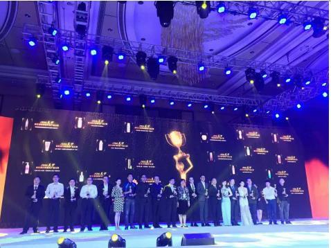 珀萊雅 優資萊 韓雅齊聚上海美博會斬獲美伊大獎(圖4) 珀萊雅 優資萊 韓雅齊聚上海美博會斬獲美伊大獎(圖4)