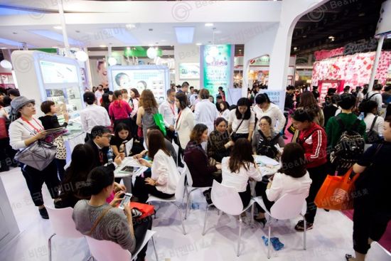 韓國妃和美半永久集團參加第45屆廣州國際美博會(圖4) 韓國妃和美半永久集團參加第45屆廣州國際美博會(圖4)