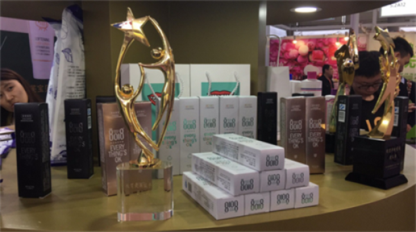 8018神奇生物牙膏，美博會(huì)后更火爆