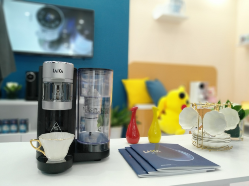 深圳禮品展眾星云集 凈飲機(jī)又成鎮(zhèn)場(chǎng)神器(圖3) 深圳禮品展眾星云集 凈飲機(jī)又成鎮(zhèn)場(chǎng)神器